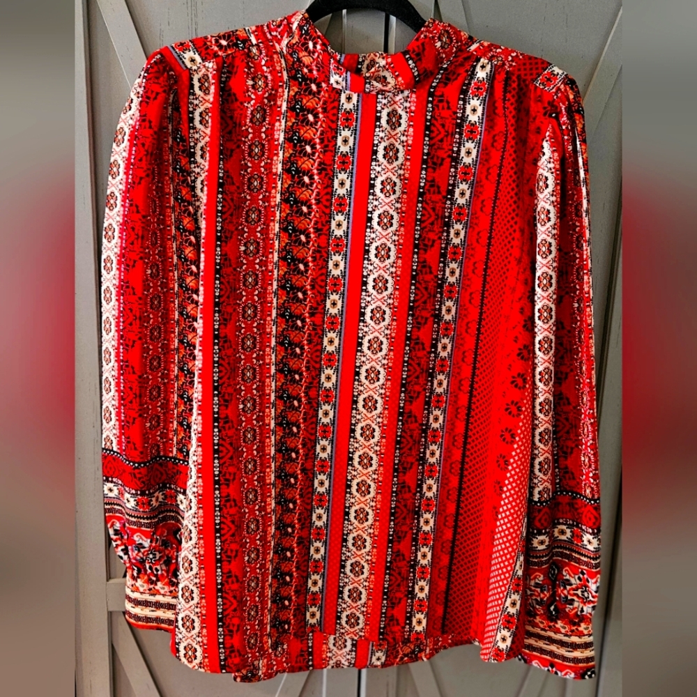 LOFT Red and Black Patterned Women's Top With Tie Closure Large